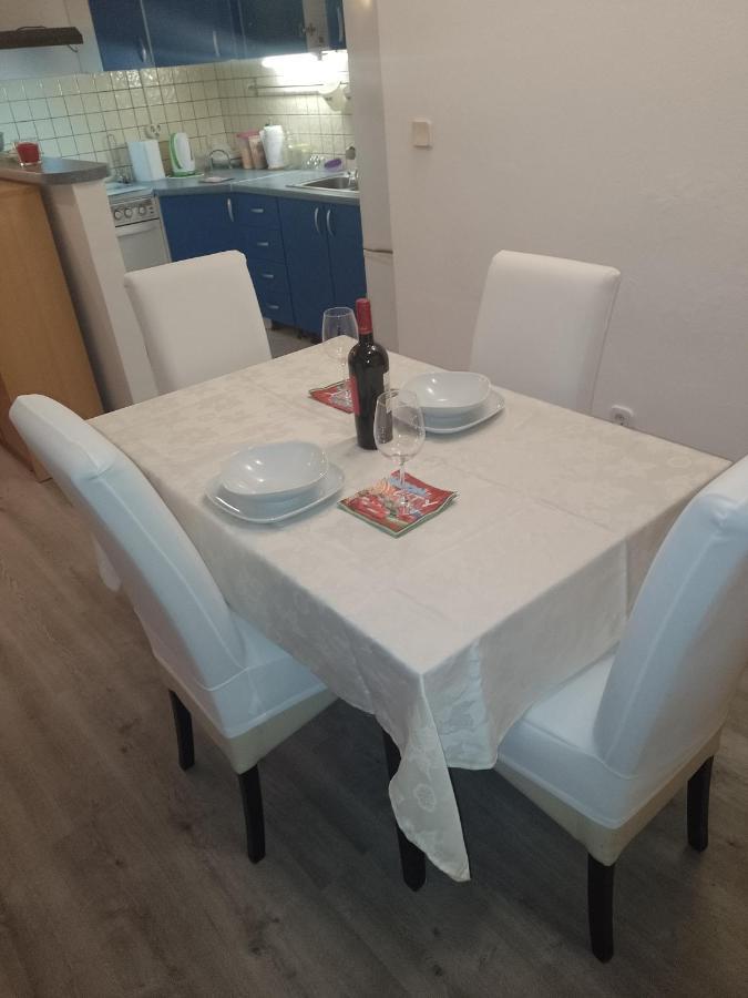 Апартаменти Apartman Ciblja Велика Гориця Екстер'єр фото
